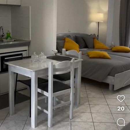 Aleka Kotsi Rooms Igumeníca Kültér fotó